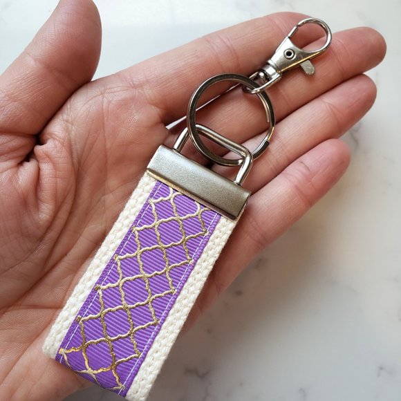 Set of 5 handmade Mini Key Fobs with Swivel Clips, womens Keychain - Picture 4 of 6